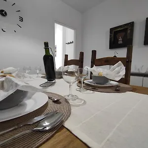 https://apartasol.tenerifehoteles.net